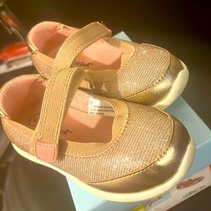 Rose gold / pink Velcro strap toddler girl shoes size 8